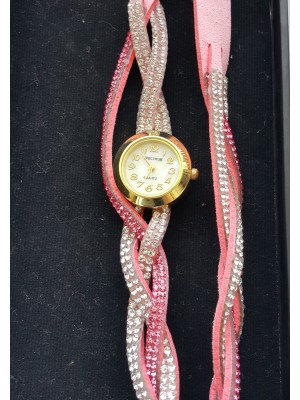 PEMBE KOLA DOLAMALI ÜZERİ TAŞLIÖZEL BAYAN KOL SAAT