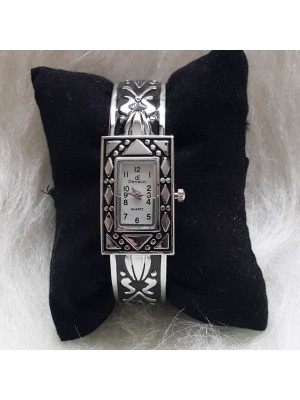 GÜMÜŞ KORDONU DESENLİ ÖZEL BAYAN KOL SAAT